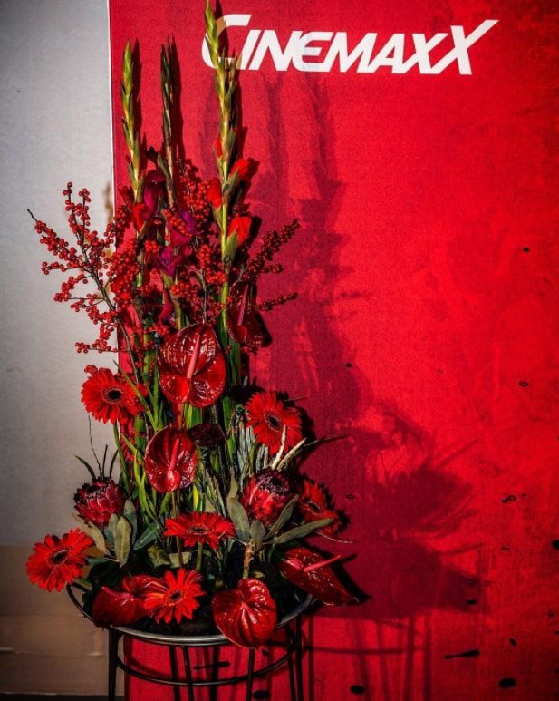 Blomster bundet af Fiol Blomster